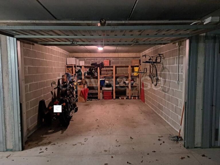 box auto in affitto a milano 1