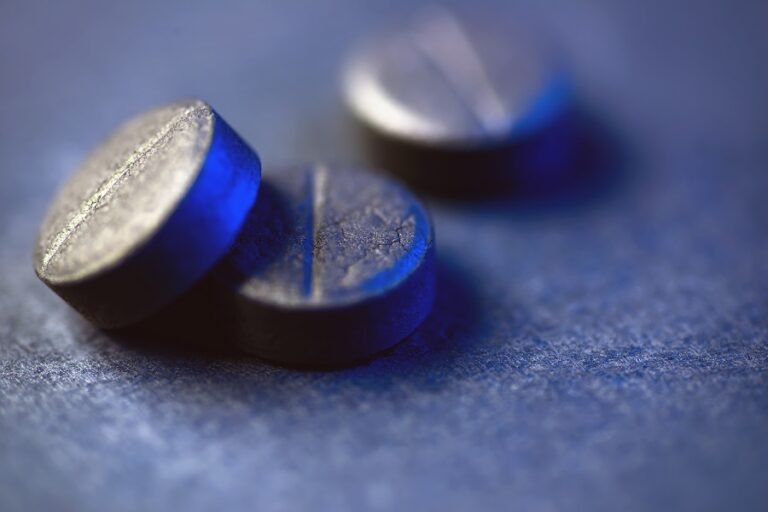 filtro a carboni attivi in primo piano