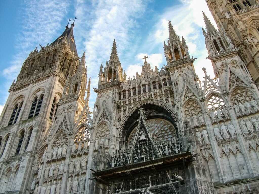 Ci Risiamo: Quali Sono le Novità su San Damaso 7 Ci Risiamo: Quali Sono le Novità su San Damaso