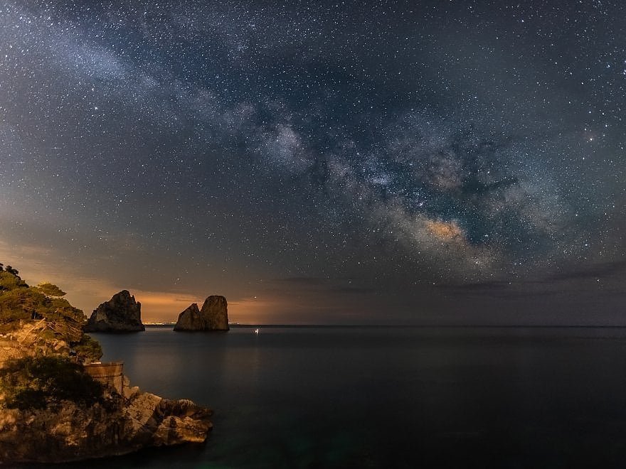Quali sono le esperienze romantiche al chiaro di luna a Capri