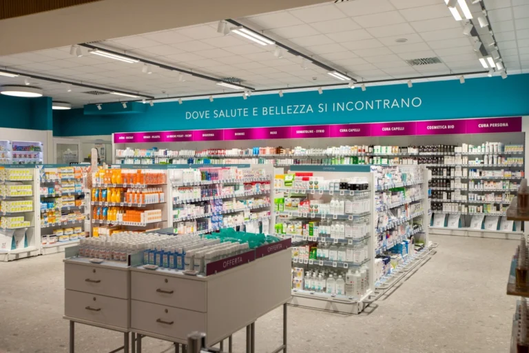 magazzino migross con clienti e prodotti