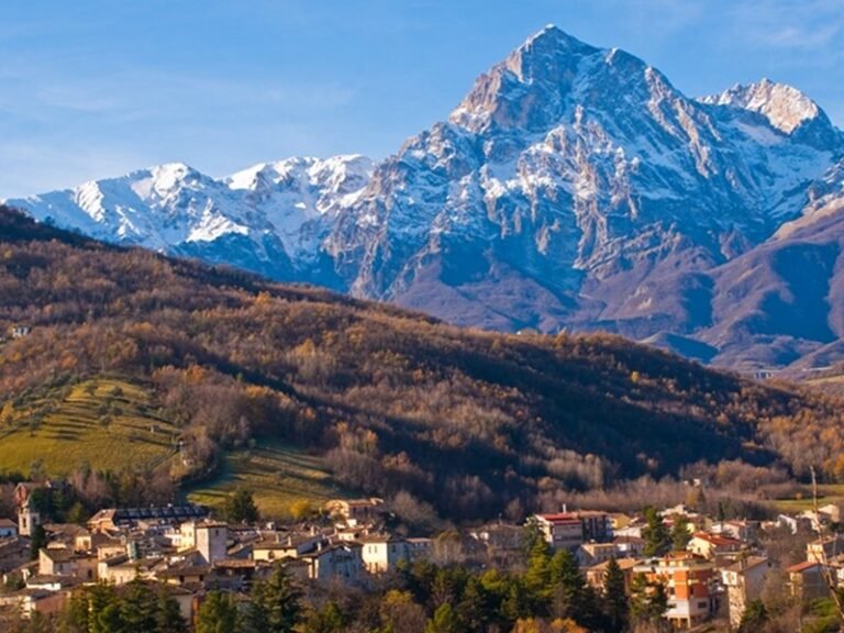 panorama dellisola del gran sasso