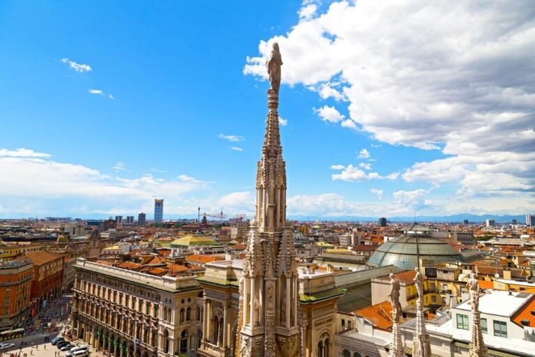 Come visitare Milano in un solo giorno senza perdere nulla 31 panorama di milano con il duomo