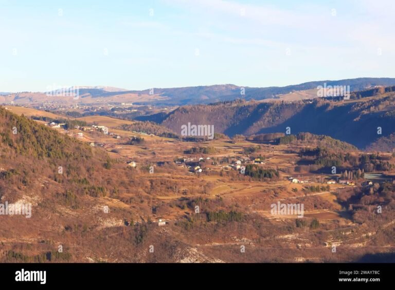panorama idilliaco delle colline di asiago