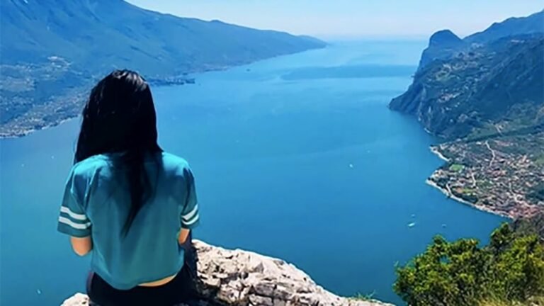 Quali sono le migliori opzioni per affitti stagionali sul Lago di Garda 40 panorama sereno del lago di garda