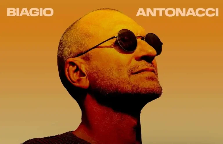 ritratto di biagio antonacci in concerto