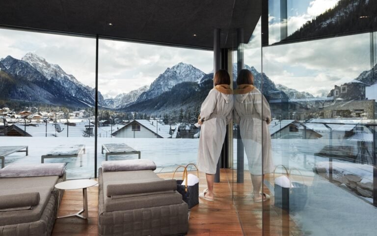 spa lussuosa con vista panoramica