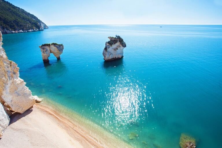Perché visitare le splendide isole Phi Phi in Thailandia 31 spiagge bianche e acque turchesi incontaminate
