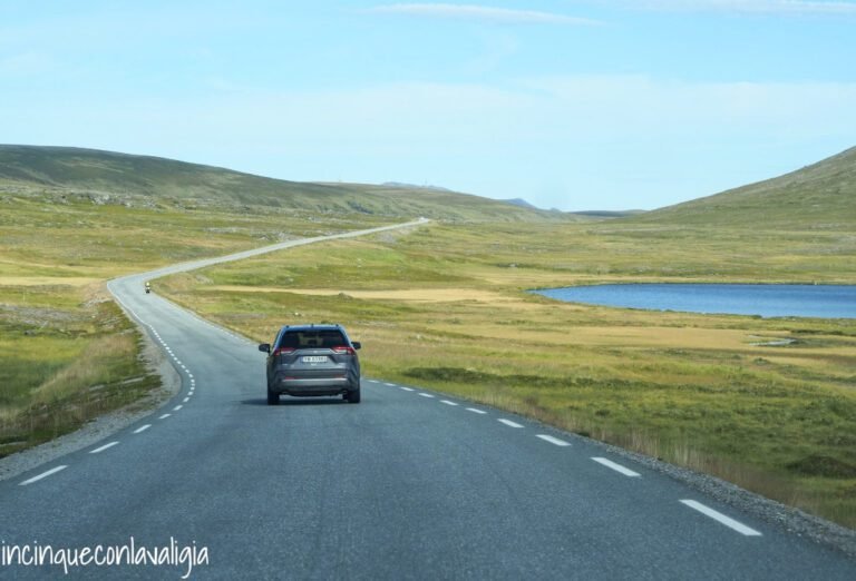 strada panoramica verso il capo nord