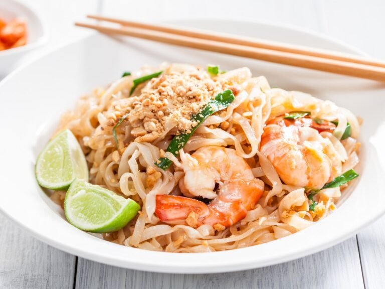 Dove trovare il miglior Pad Thai Kung a Roma Ecco i nostri consigli! 3 un piatto di pad thai appetitoso