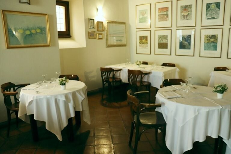 un suggestivo interno del granaio di san giovanni