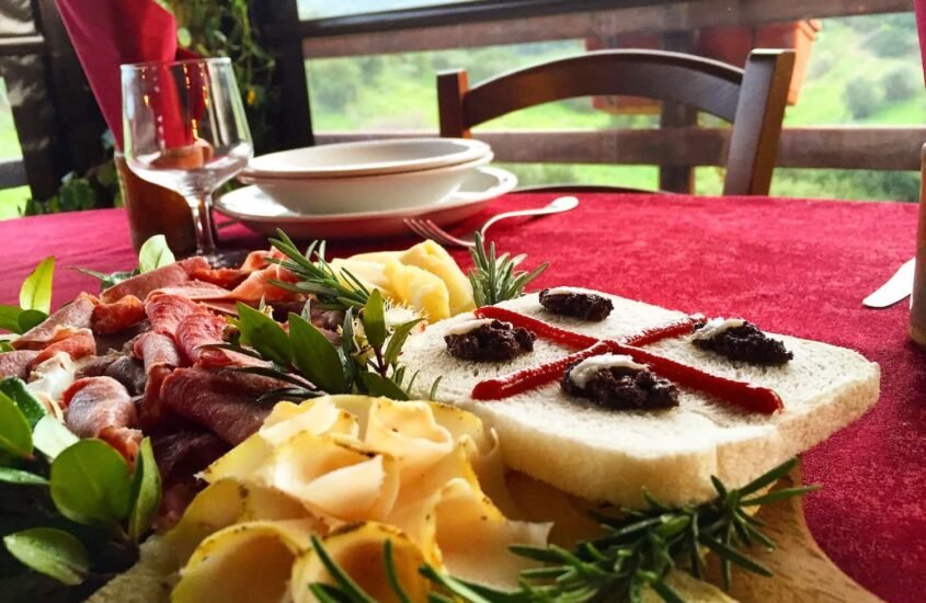 Quali sono i migliori agriturismi a Palau che offrono cucina tipica sarda 3 Quali sono i migliori agriturismi a Palau che offrono cucina tipica sarda