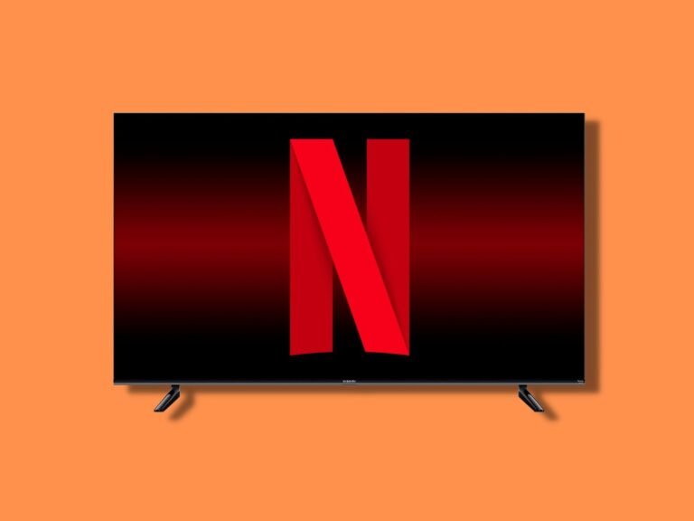 un televisore con vari loghi di streaming