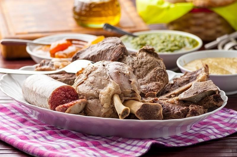 Cosa sapere sul Cuoco di Latta a Bologna e le sue specialità culinarie