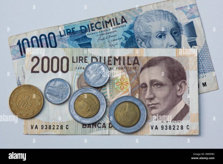 una lira di carta in primo piano