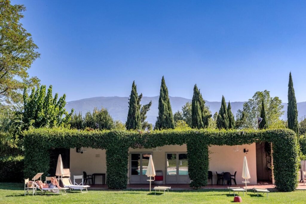 Quali sono le caratteristiche della villa Il Palagio di Sting