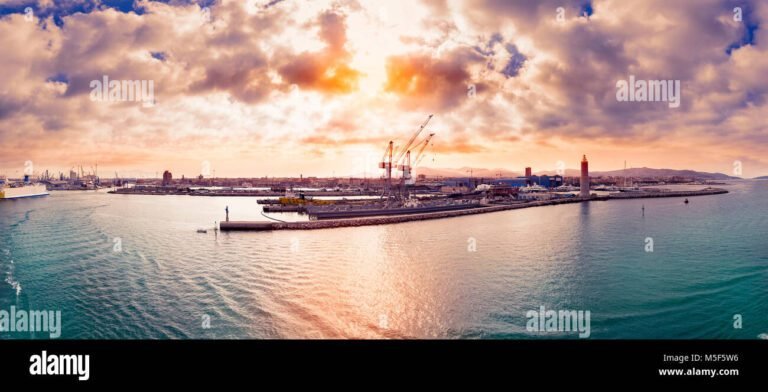 vista panoramica di livorno al tramonto